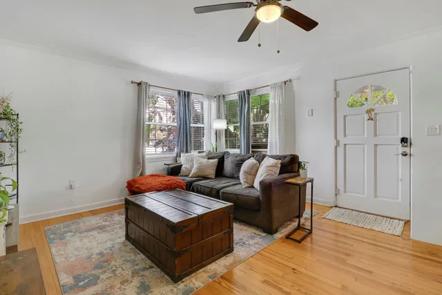 Old Northwood Residence photo 11