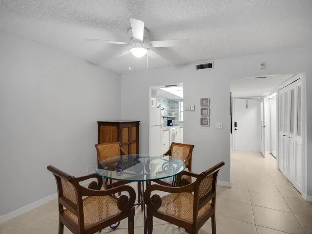 Singer Island Residence photo 6