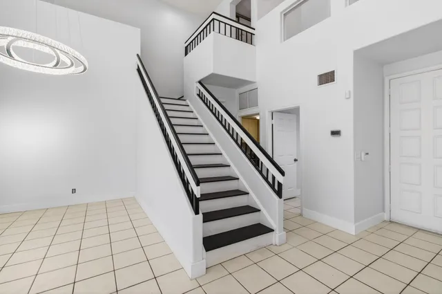 Residence photo 31