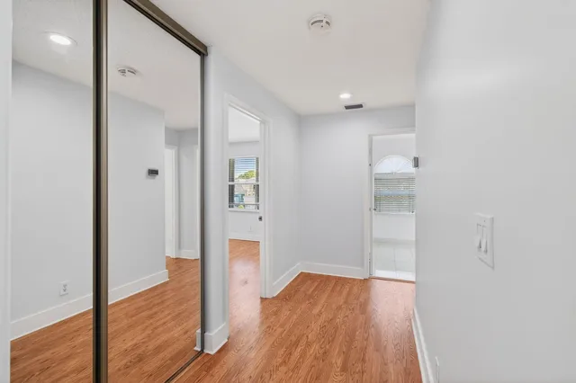 Residence photo 32