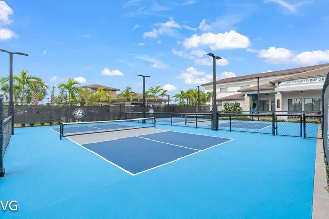 Valencia Grand Residence photo 49