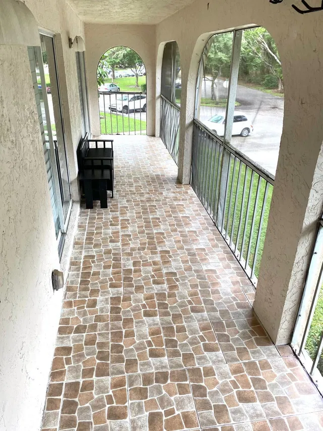  Unit B2 photo 14