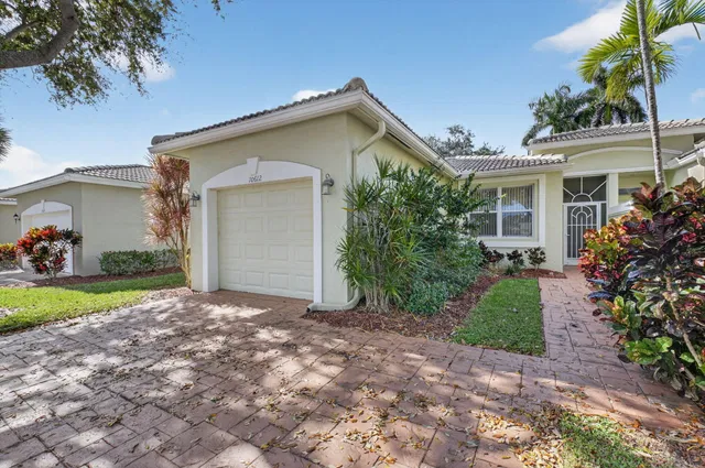  Residence photo 4