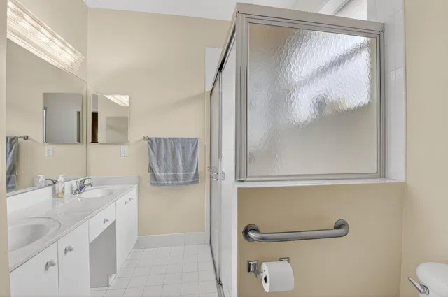  Residence photo 25
