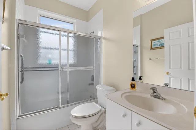 Residence photo 30