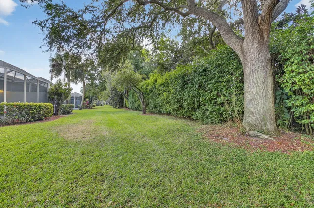  Residence photo 35