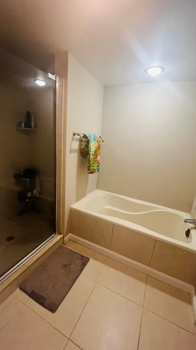 Singer Island Unit 602 photo 8