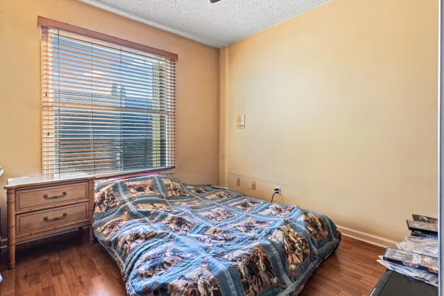 Residence photo 16