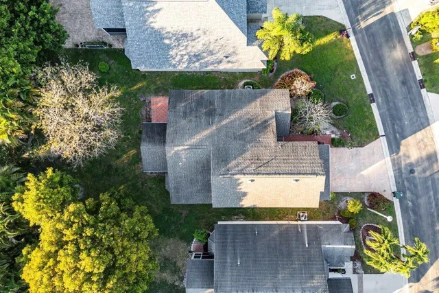 Residence photo 32