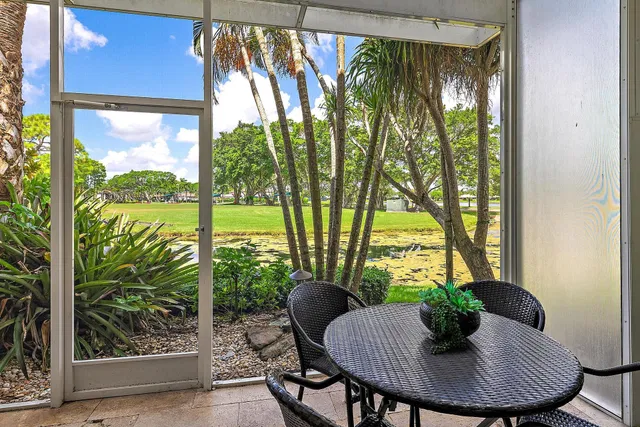 PGA National Palm Beach Gardens Residence photo 26