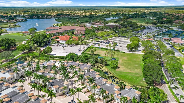 PGA National Palm Beach Gardens Residence photo 28
