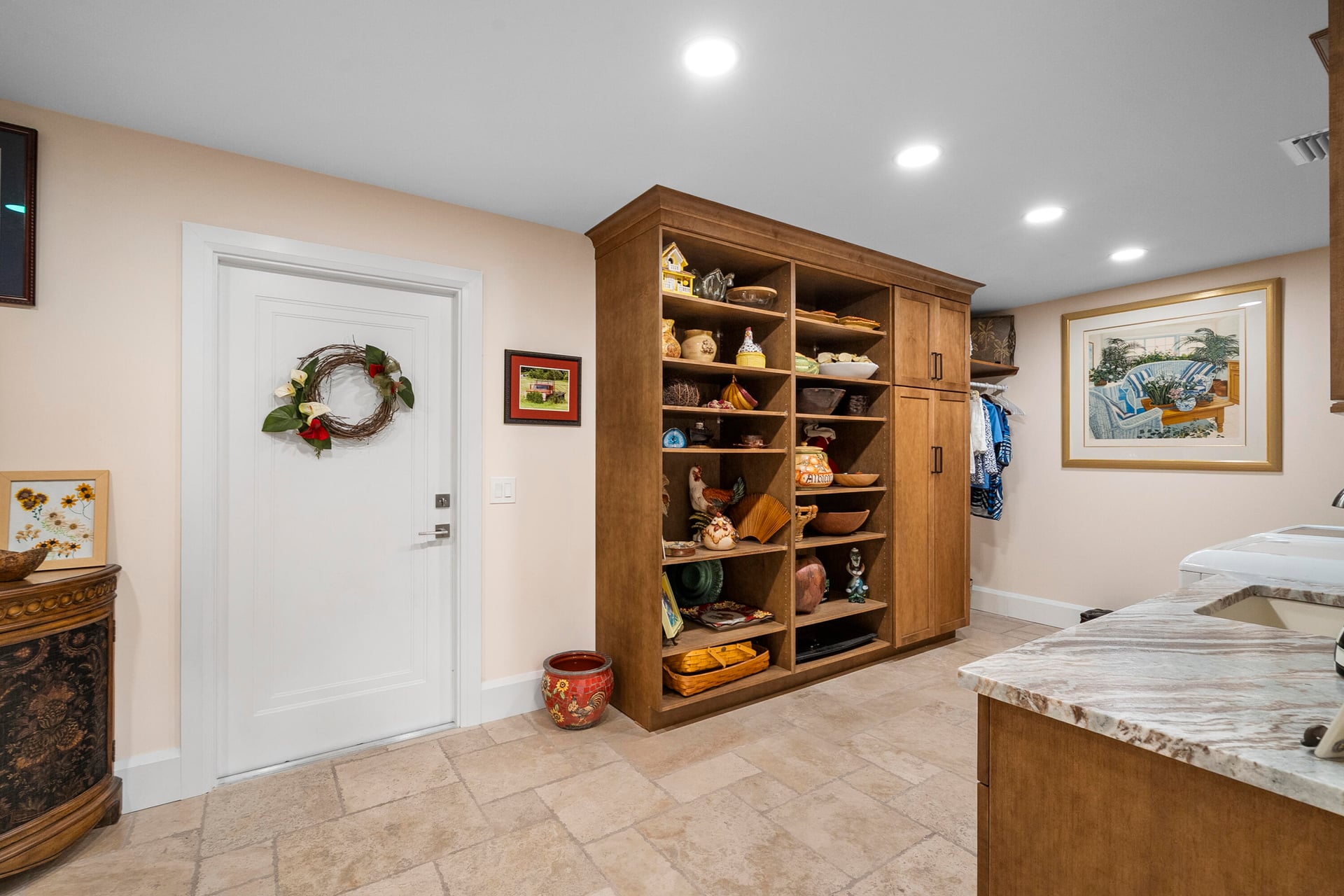 Residence photo 42