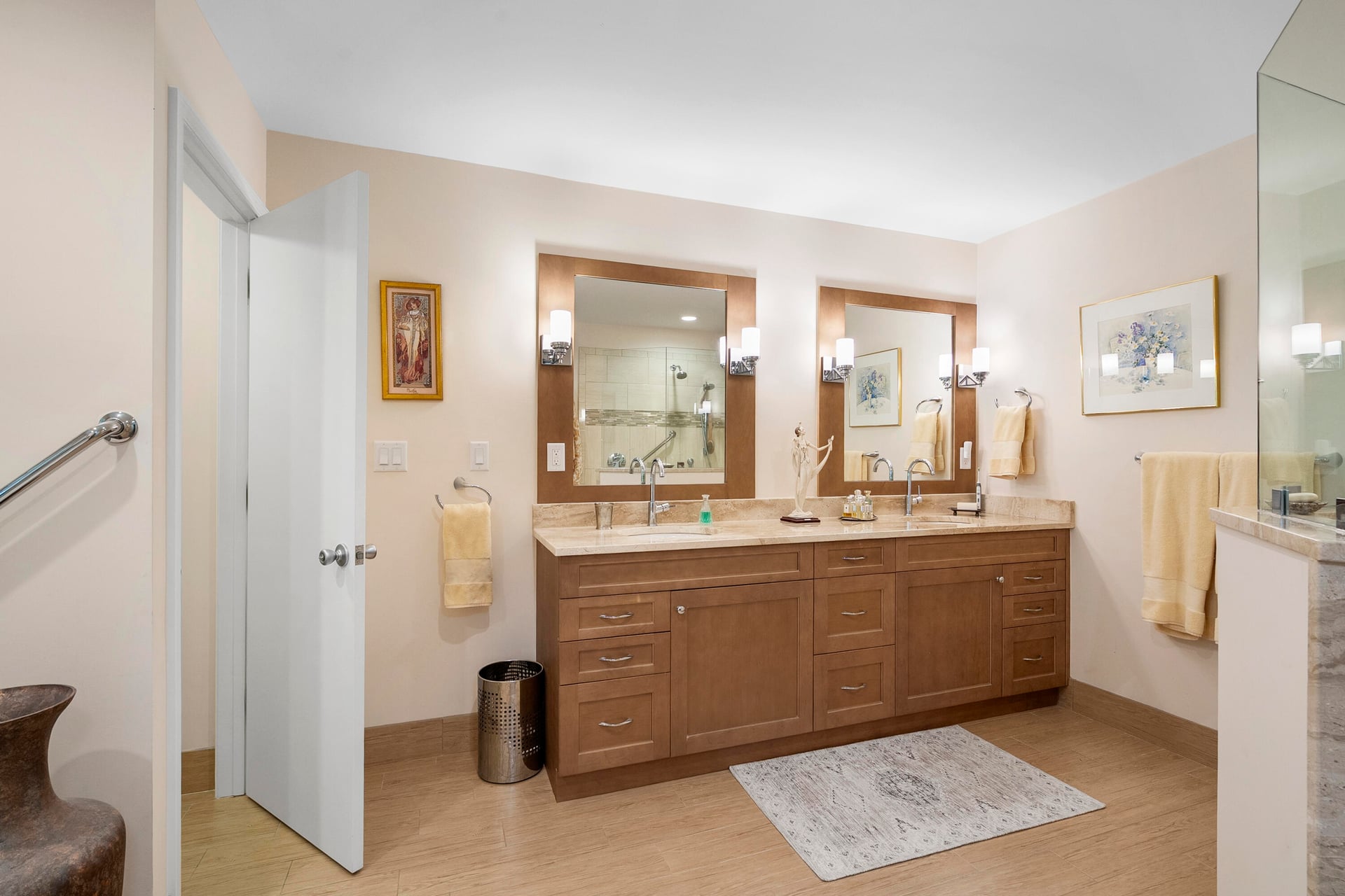 Residence photo 58