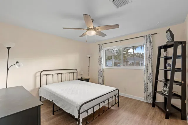 Residence photo 25