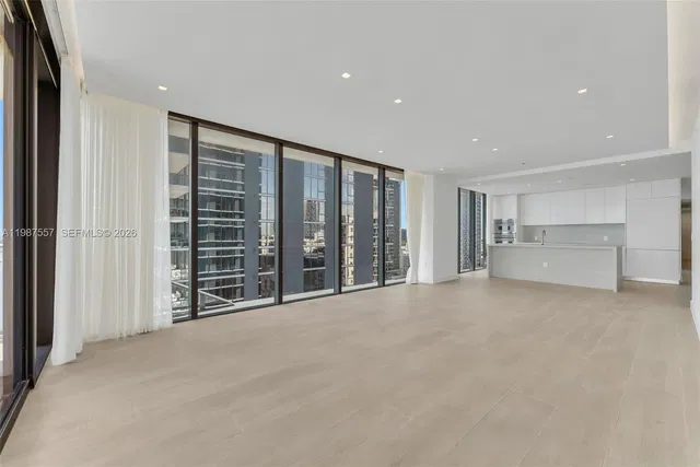 Aria Reserve Miami 1207