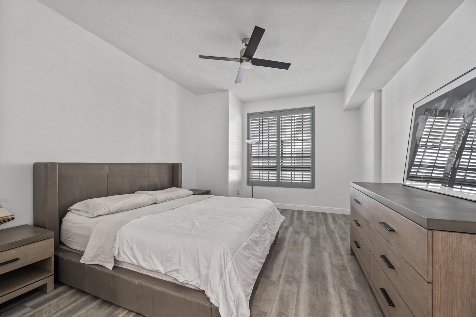 One City Plaza Unit 615 photo 13