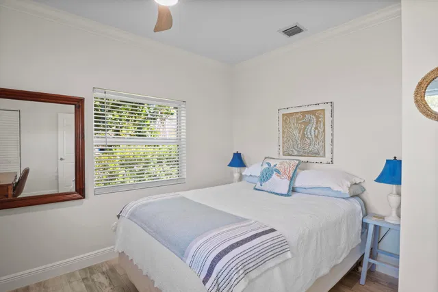 Residence photo 25