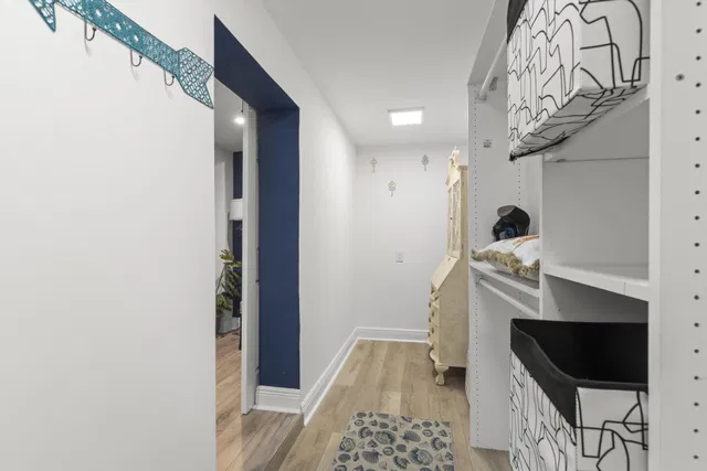 West Palm Beach Residence photo 18