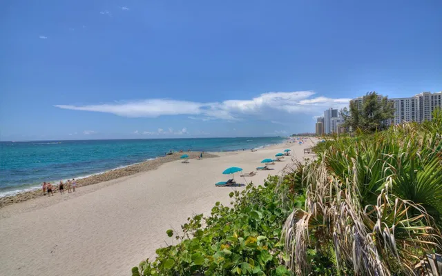 Martinique Singer Island Unit 301 photo 22