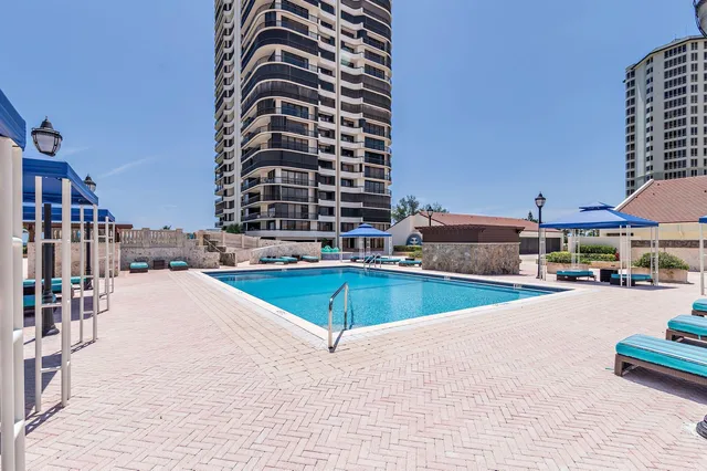 Martinique Singer Island Unit 301 photo 24