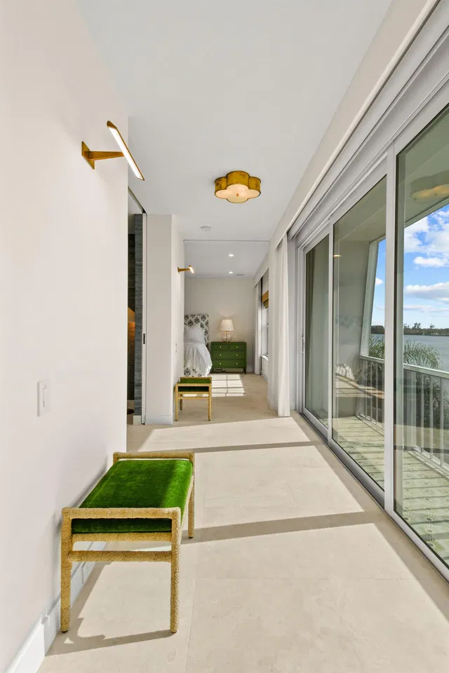  Unit 12 photo 13