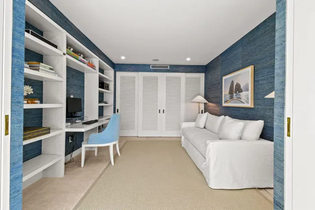  Unit 12 photo 14