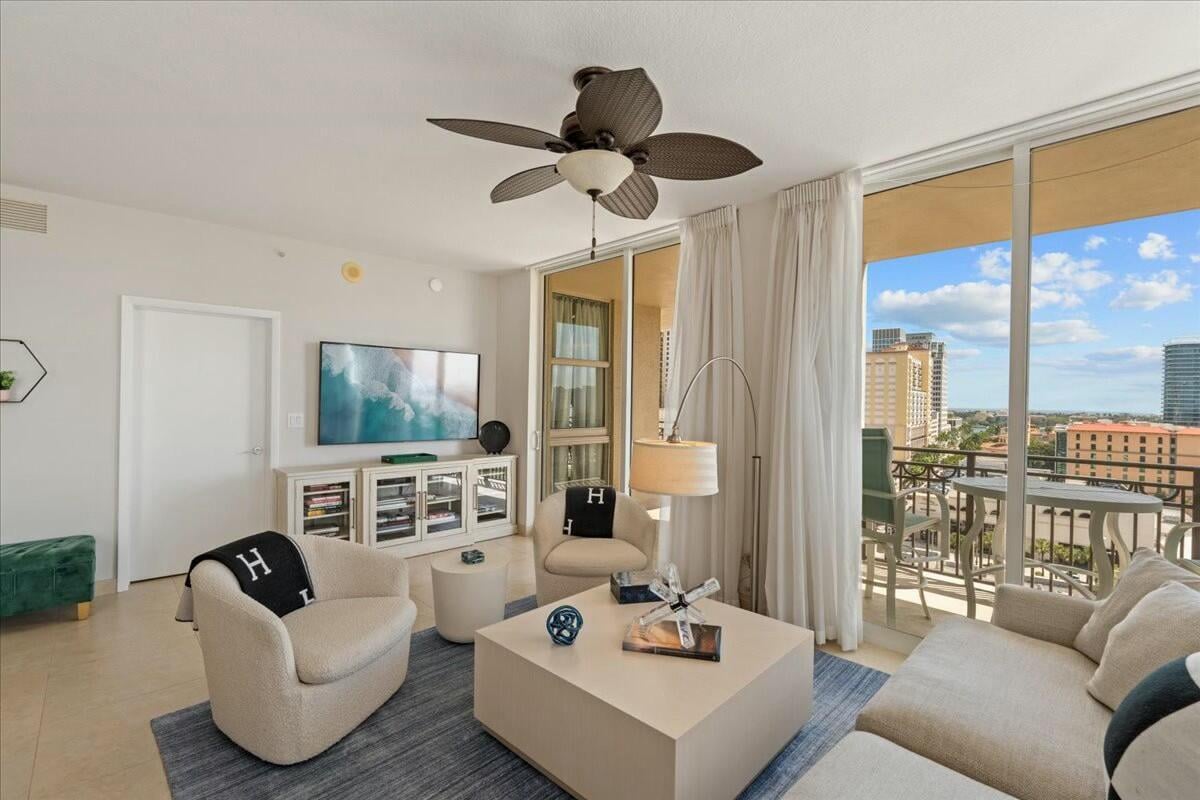 CityPlace South Tower Unit 1001 photo 7