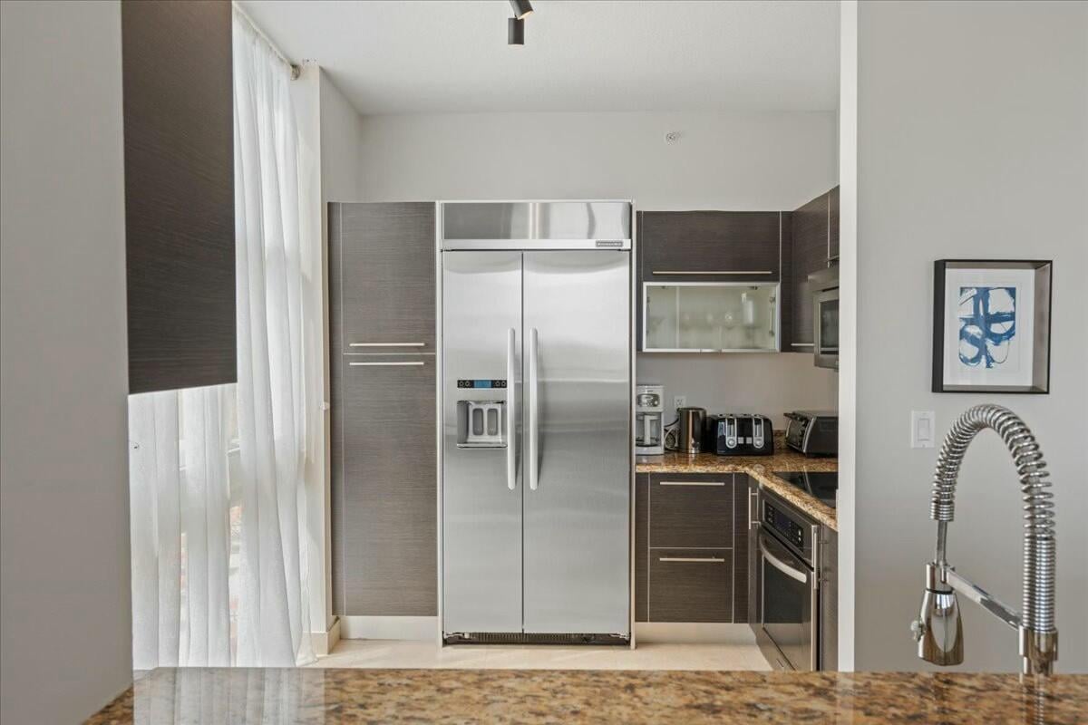 CityPlace South Tower Unit 1001 photo 10