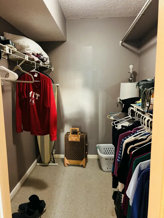 Unit 107 photo 11