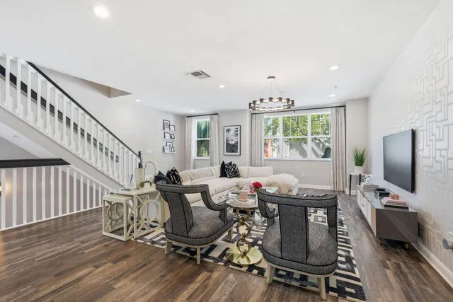 Cityside West Palm Beach Unit 4 photo 3