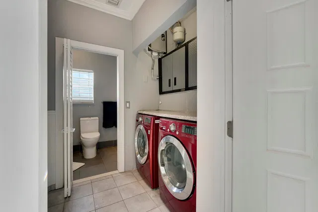 Residence photo 15