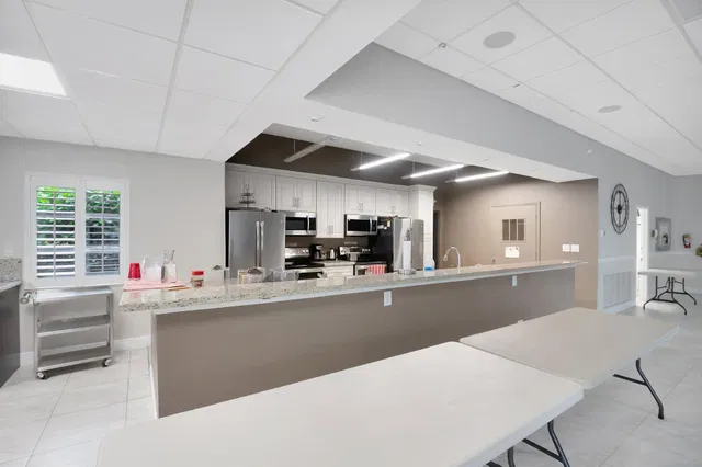 Unit 312 photo 33