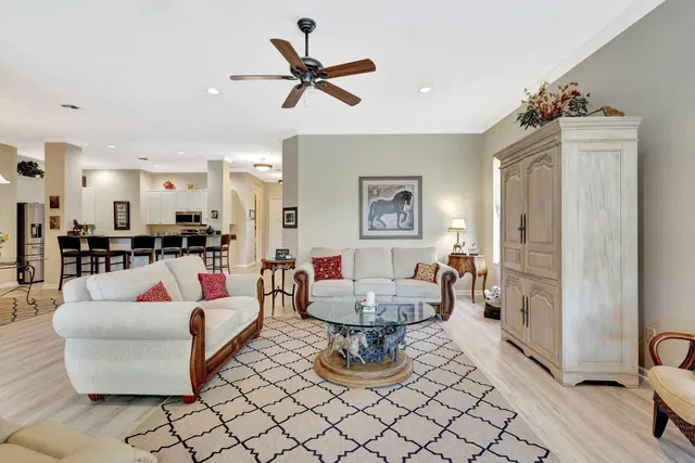 Shady Oaks Residence photo 12