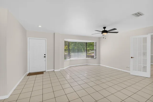 Residence photo 7