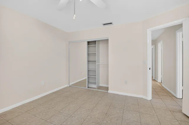 Residence photo 39