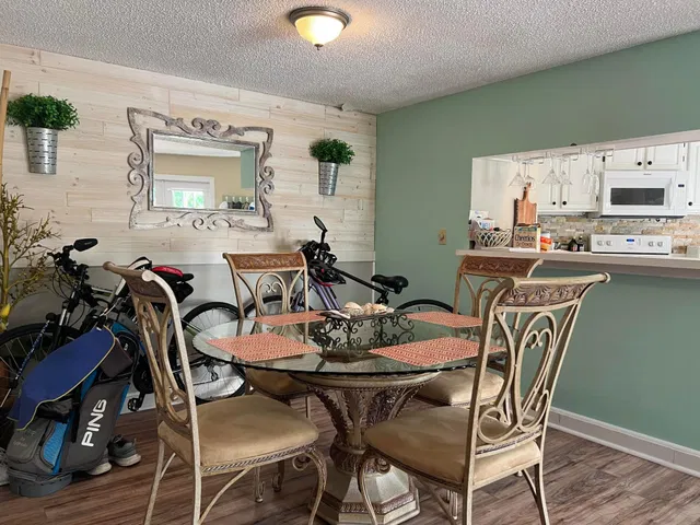 Residence photo 8