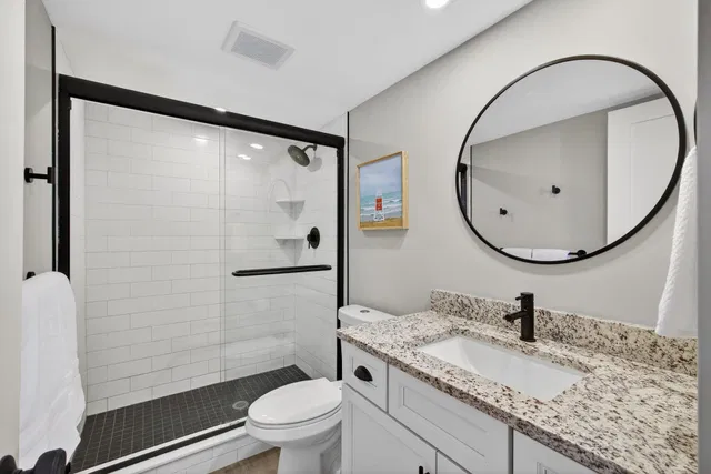 Unit 309 photo 21