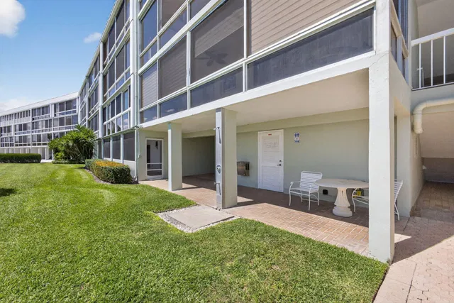 Unit 309 photo 38
