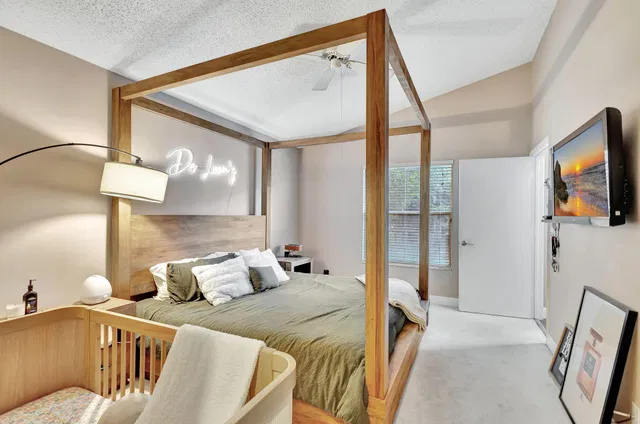 Residence photo 14