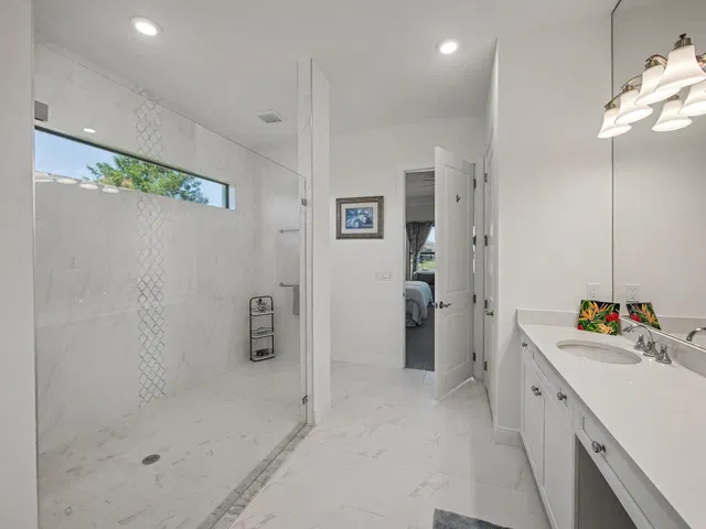  Residence photo 37