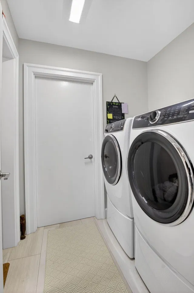 Residence photo 46