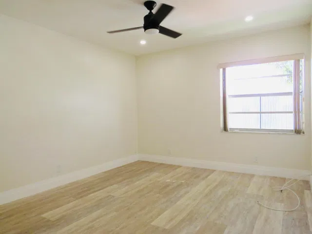 Residence photo 14