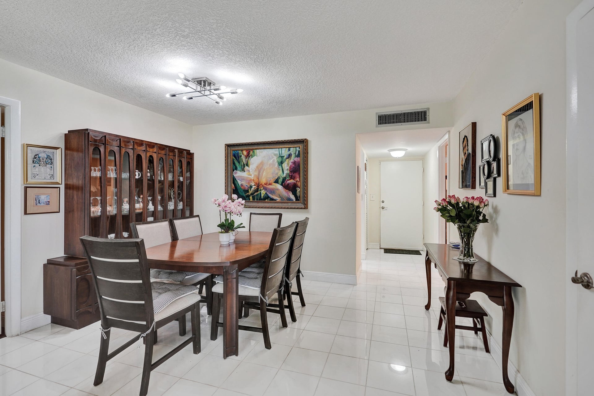 Unit 116 photo 21