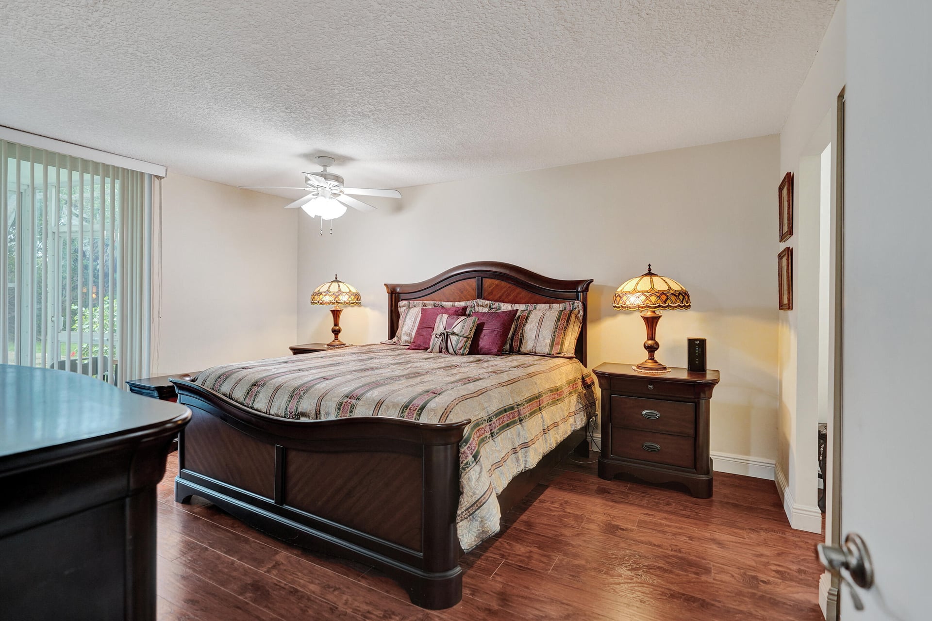 Unit 116 photo 26
