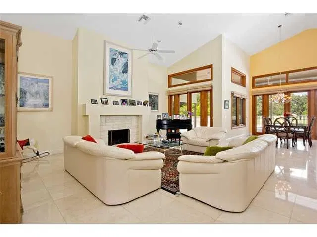 Residence photo 6