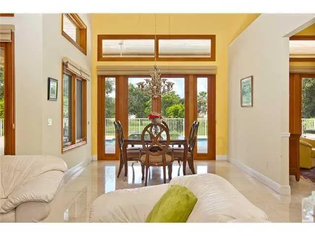 Residence photo 7