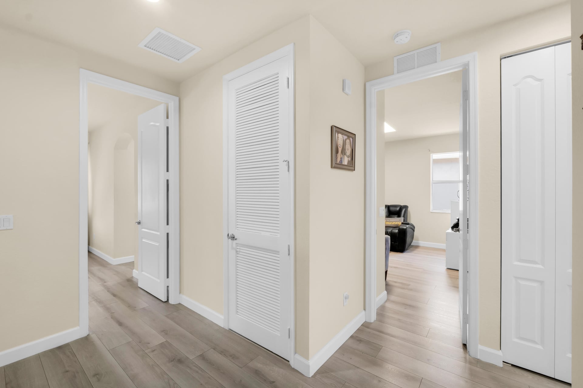 Residence photo 20