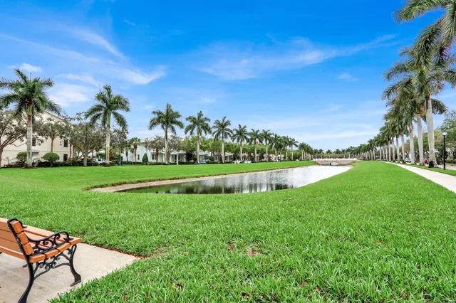 Mallory Creek Abacoa Residence photo 41