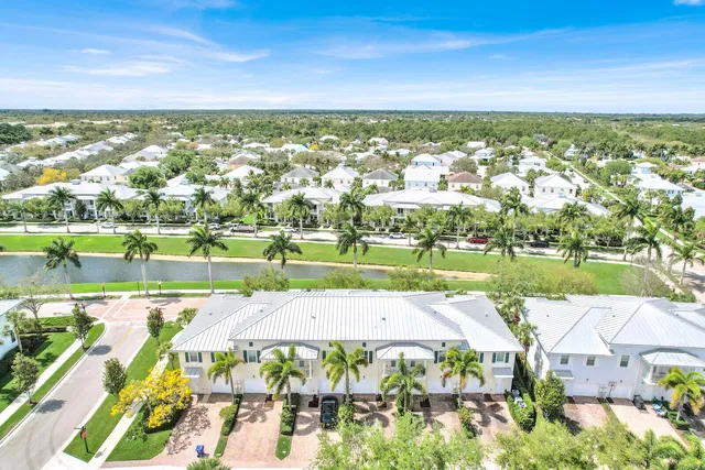 Mallory Creek Abacoa Residence photo 42