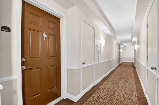 610 Clematis Unit 608 photo 36